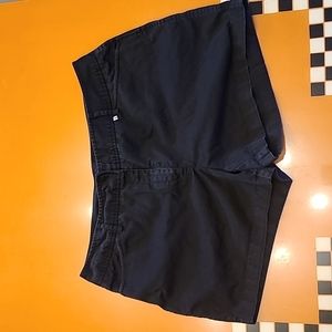 Item & Co Women's Shorts, size 16